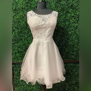 White, 3XL, tulle gown